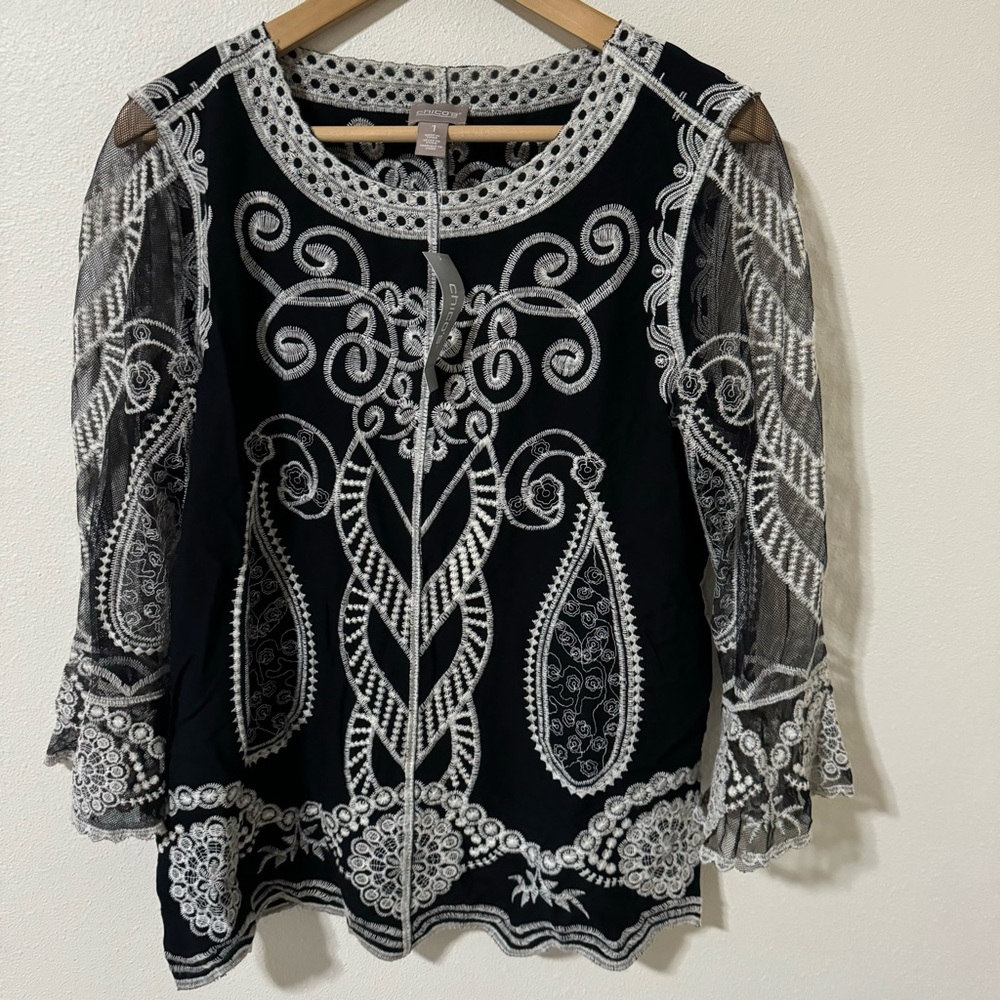 Chico’s Sheer Sleeve Embroidered Popover 3/4 Flare Sleeve Black Fairy NWT-1/M